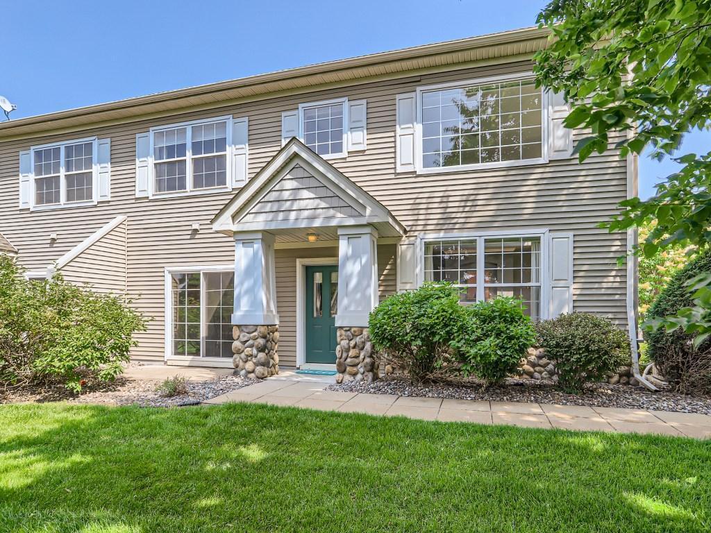 1907 Wildflower Court Shoreview MN 55126 6387687 image1