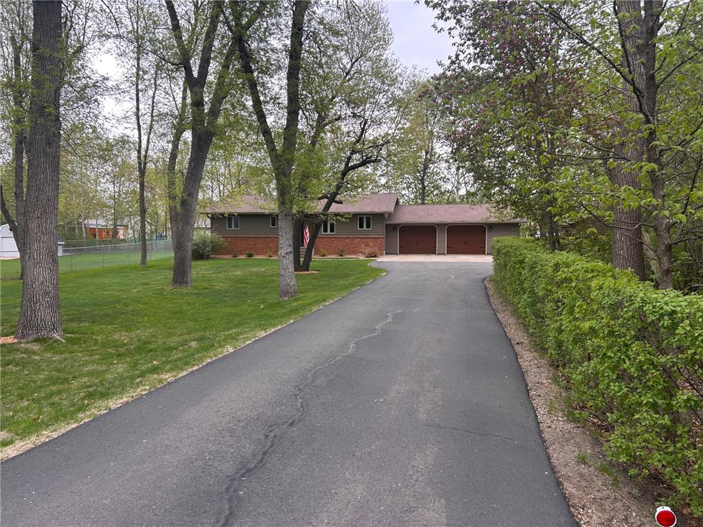 1908 S Oak Knoll Drive Alexandria MN 56308 6718812 image1