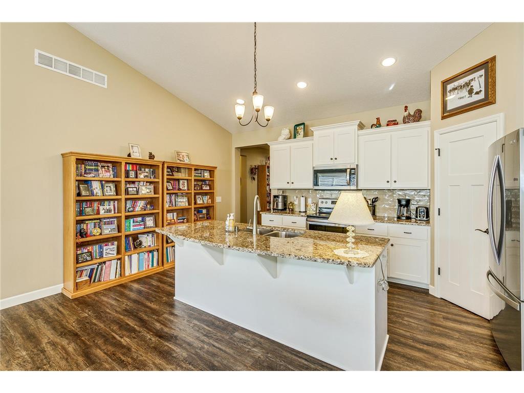 19080 Edison Street NW Elk River MN 55330 6802392 image10