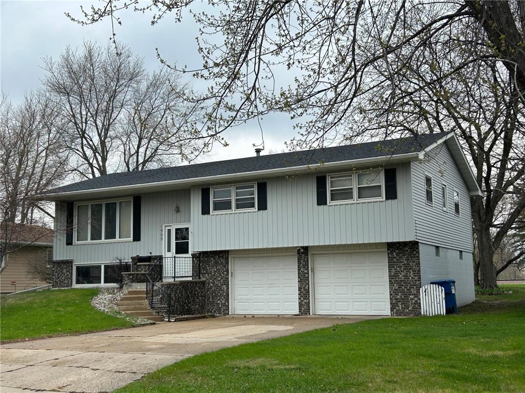 1909 12th Street E, Glencoe, MN, 55336 MLS 6366341 Edina Realty