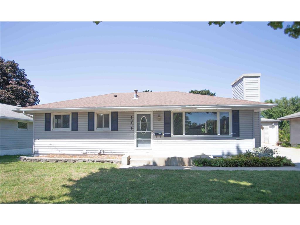 1909 22nd Street NW Rochester MN 55901 6409947 image1