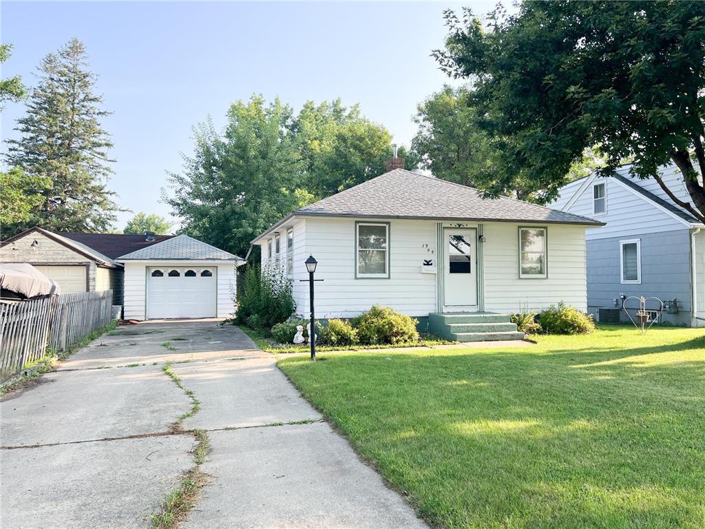 1909 Clary Street Worthington MN 56187 6561334 image1