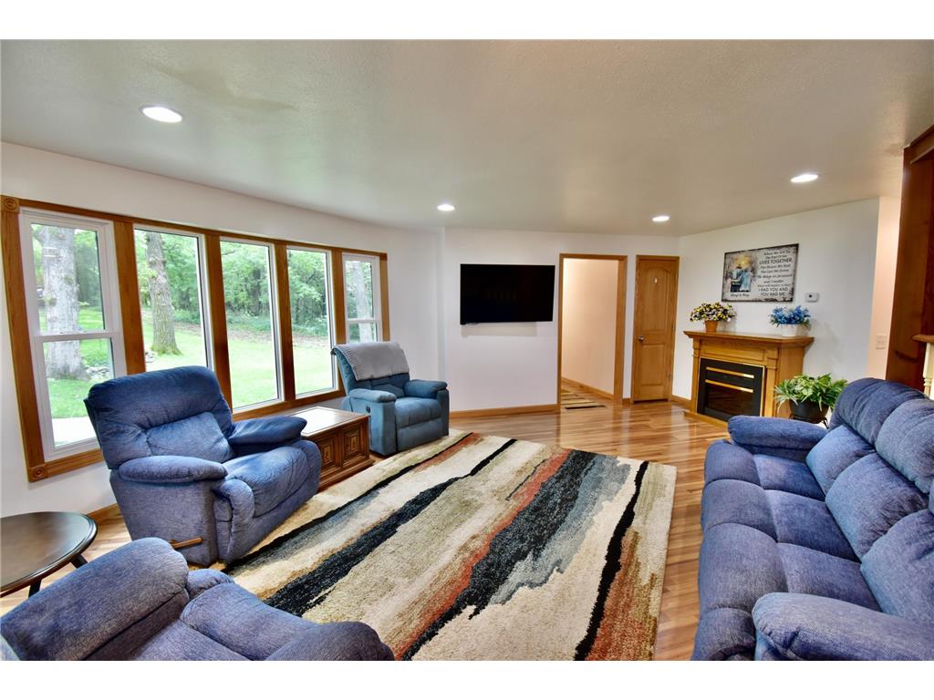 19093 610th Avenue Litchfield MN 55355 - Mud Lake 7085217 image9