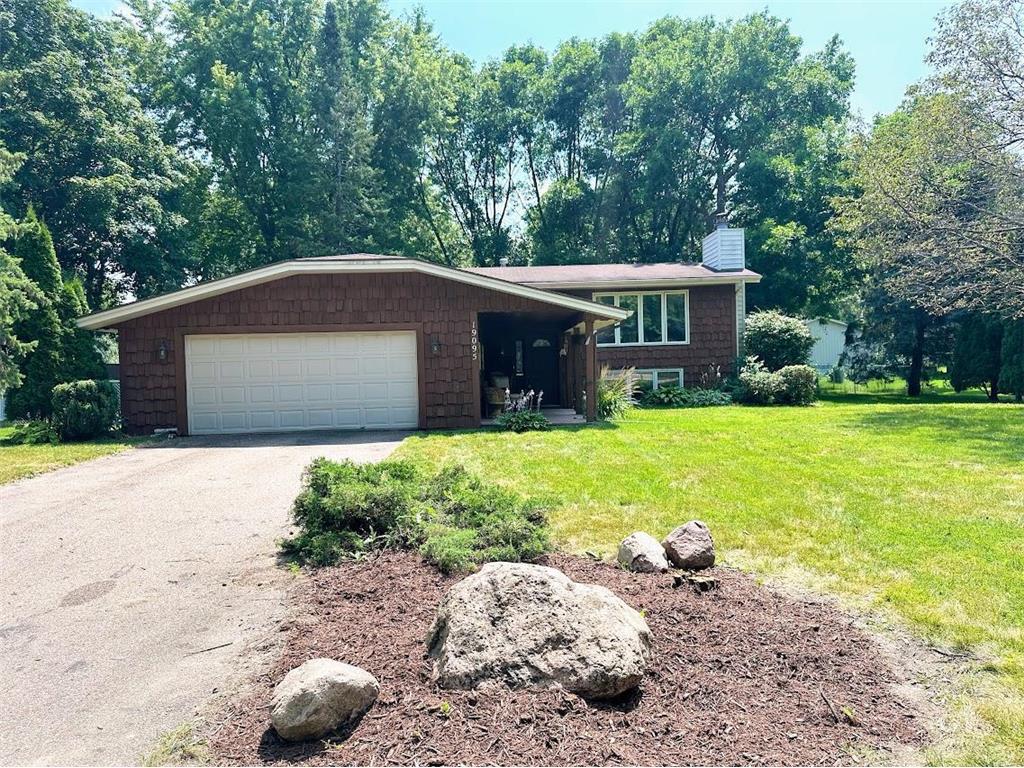 19095 Valley View Road, Eden Prairie, MN, 55346 MLS 6567530 Edina