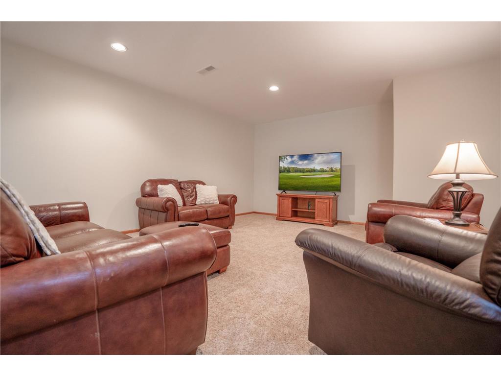 191 137th Avenue NW Lake Andrew Twp MN 56288 - Florida 7088371 image42