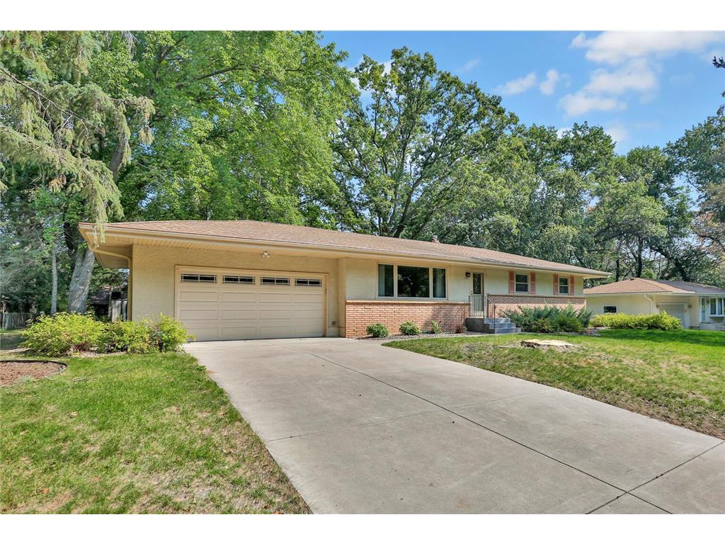 191 Jansa Drive Shoreview MN 55126 6423957 image1