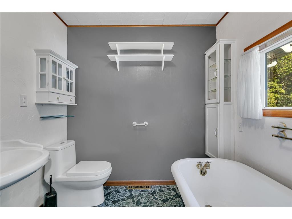 1910 30th Street SW Willmar MN 56201 7004853 image12