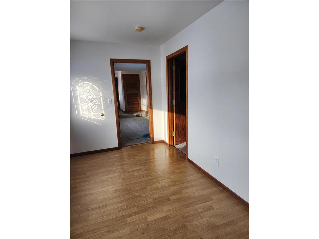 1910 30th Street SW Willmar MN 56201 7004853 image7