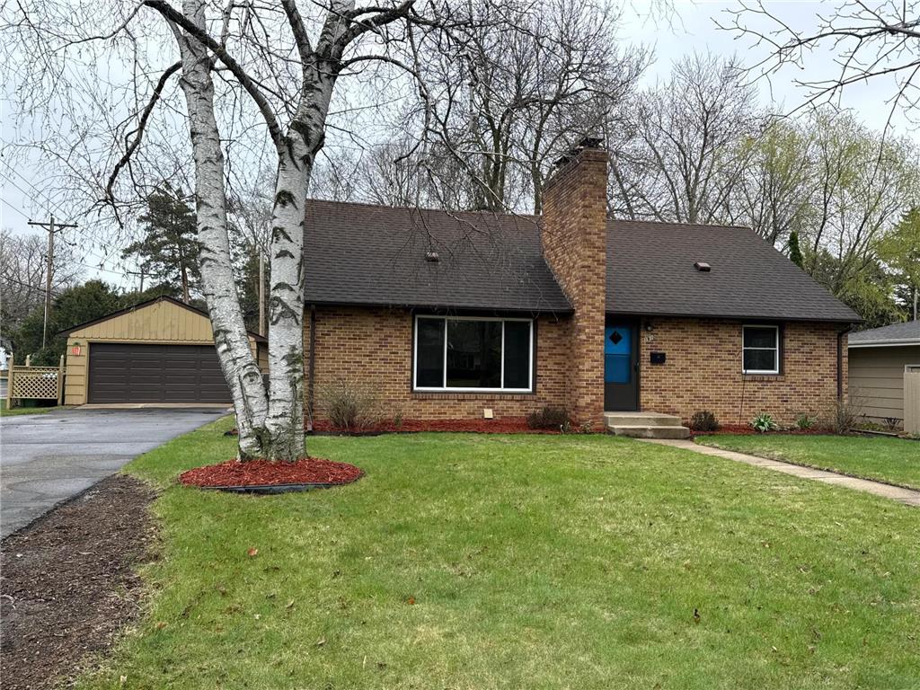 1910 Dellwood Avenue Roseville MN 55113 6709072 image1