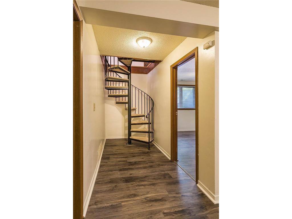 1910 Feronia Avenue Saint Paul MN 55104 6808369 image11