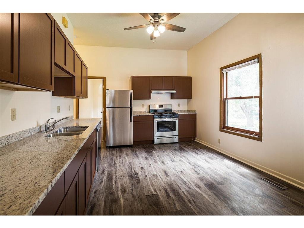 1910 Feronia Avenue Saint Paul MN 55104 6808369 image16