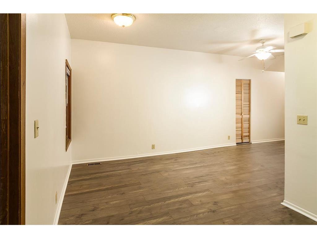 1910 Feronia Avenue Saint Paul MN 55104 6808369 image19