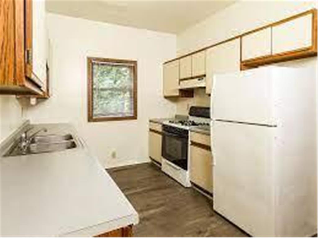 1910 Feronia Avenue Saint Paul MN 55104 6808369 image43