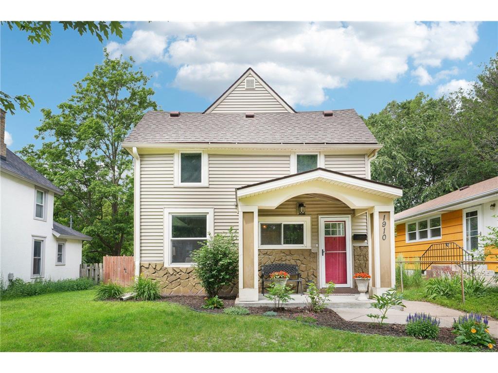 1910 Hayes Street NE Minneapolis MN 55418 6557215 image1