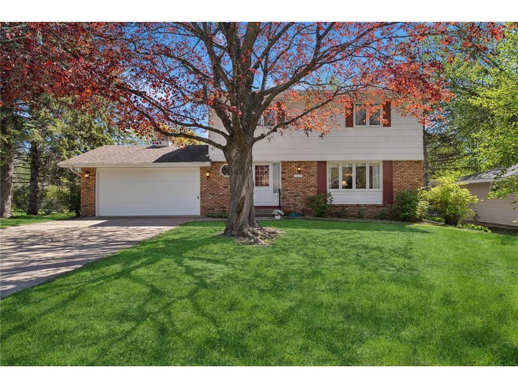 1910 Huron Avenue Roseville MN 55113 6711875 image1