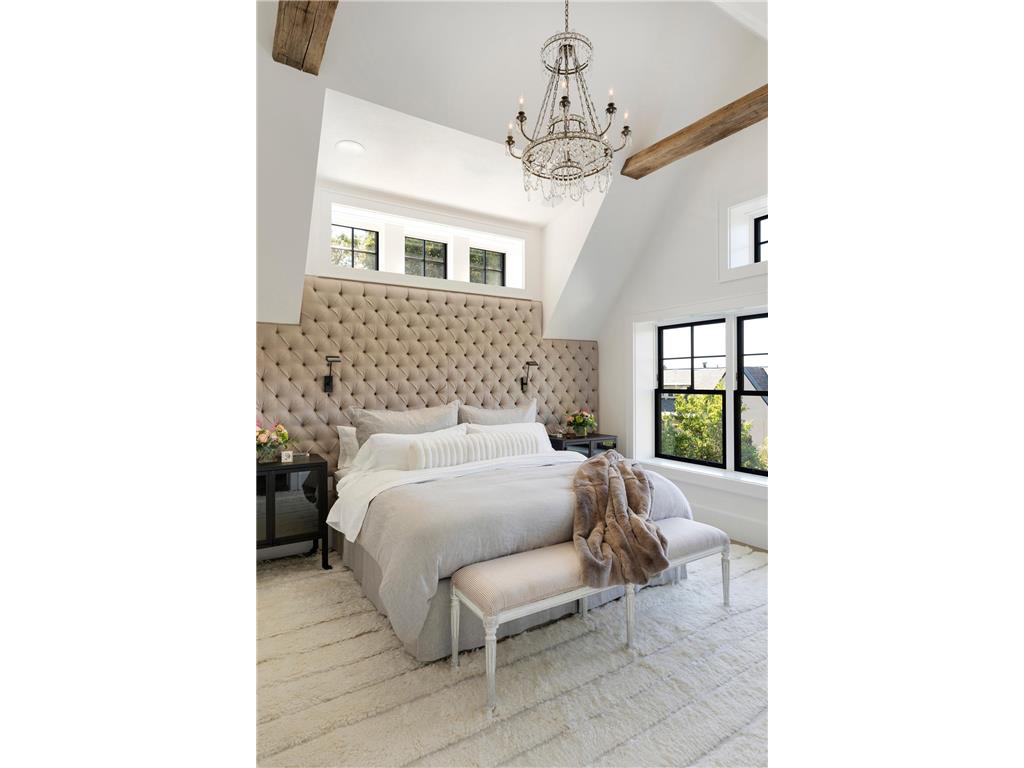 1910 Knox Avenue S Minneapolis MN 55403 6771323 image25