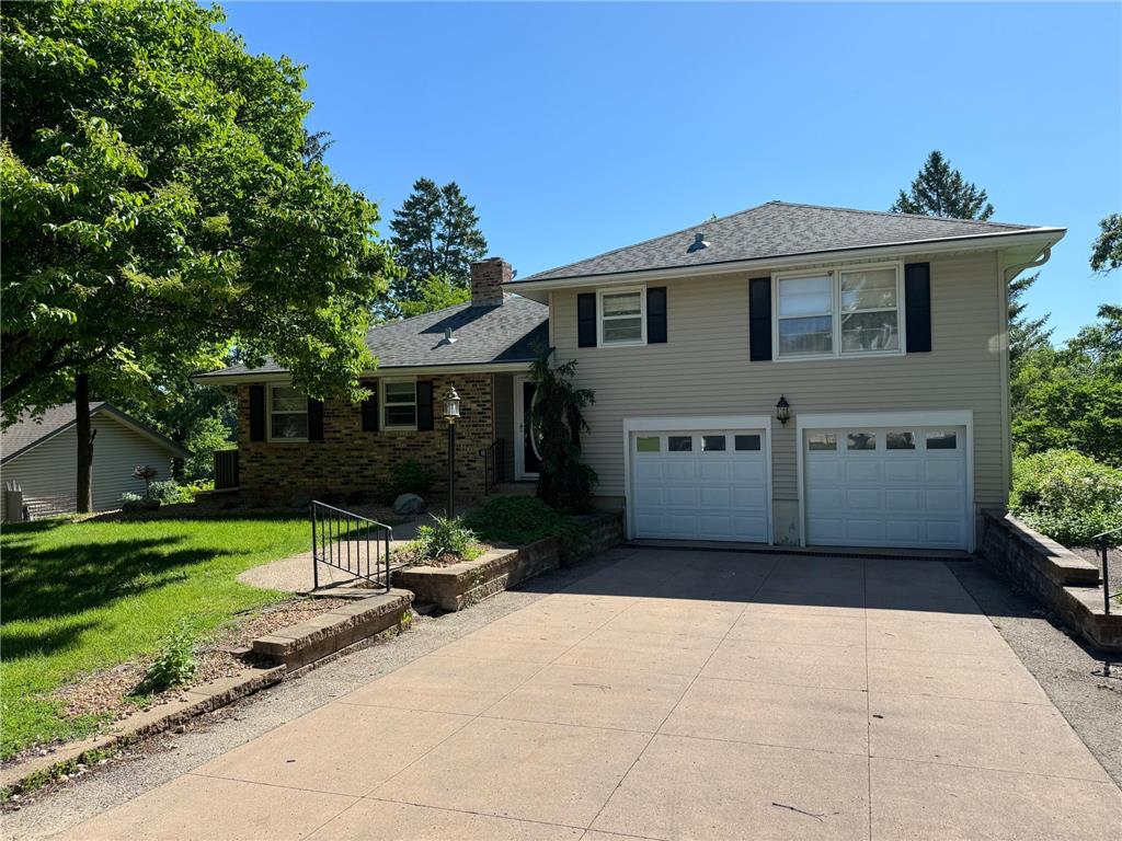 1910 Wilby Road Albert Lea MN 56007 - Fountain 6547962 image1