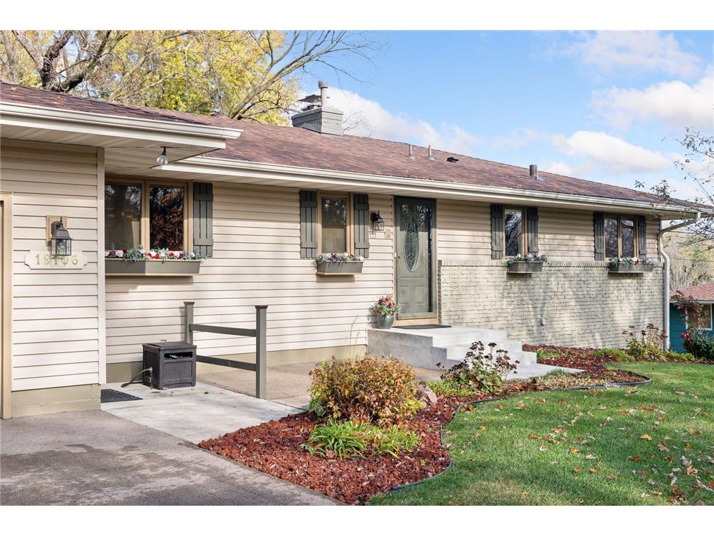 19106 Townline Road Minnetonka MN 55345 6628280 image1