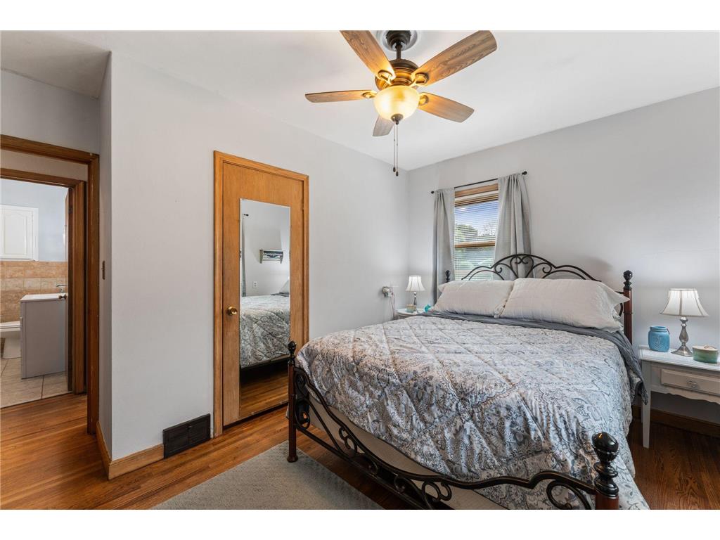 1911 County Road F E White Bear Lake MN 55110 - Goose 7104018 image16