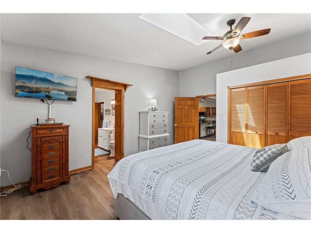 1911 County Road F E White Bear Lake MN 55110 - Goose 7104018 image22