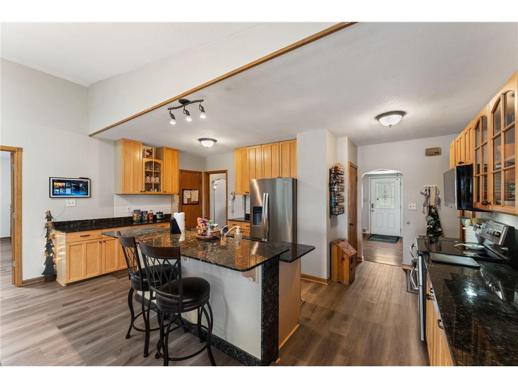 1911 County Road F E White Bear Lake MN 55110 - Goose 7104018 image28