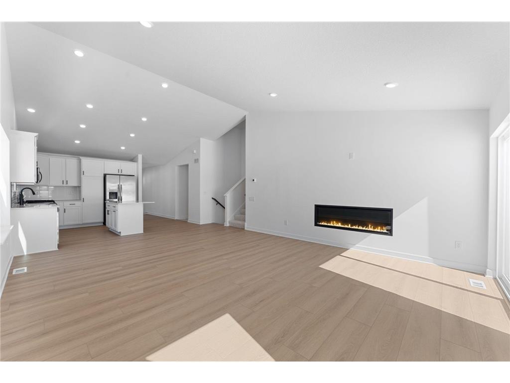 1911 Dogwood Court Carver MN 55315 7079425 image7