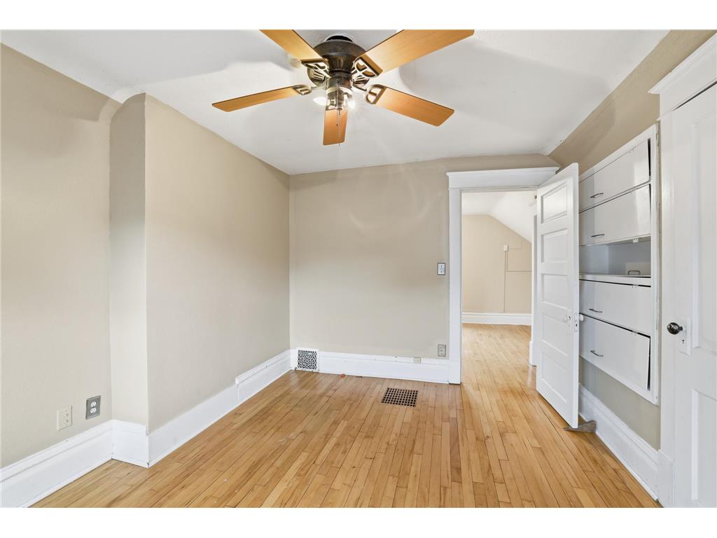 1911 E 35th Street Minneapolis MN 55407 6796528 image19