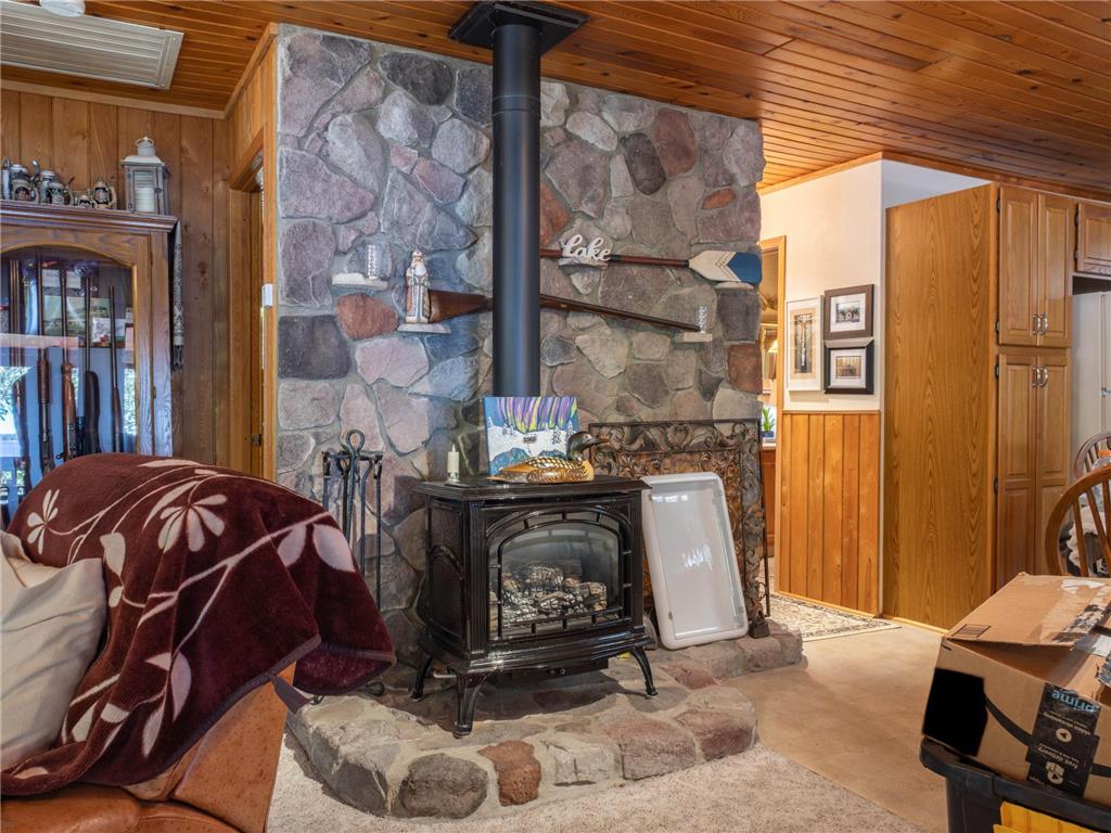 1911 Grindstone Island International Falls MN 56649 - Rainy 7081462 image8