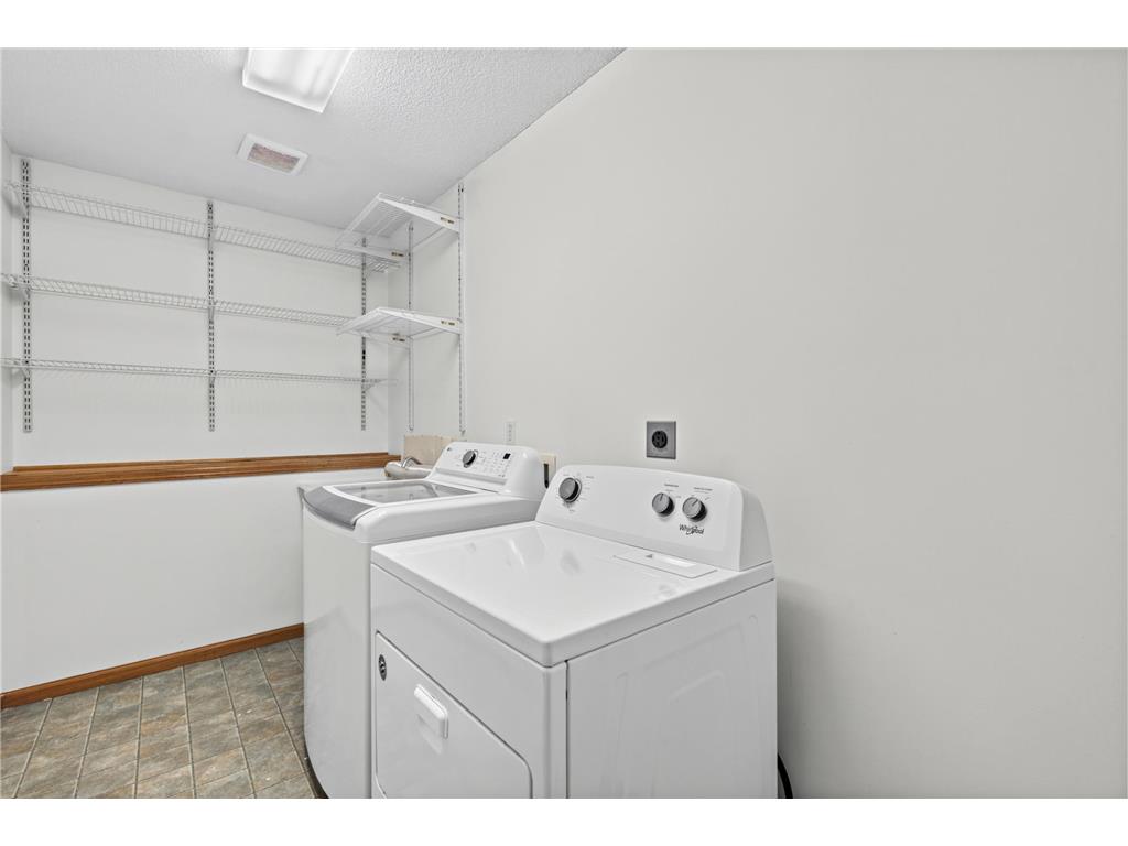 1911 Queens Drive Woodbury MN 55125 7101519 image25