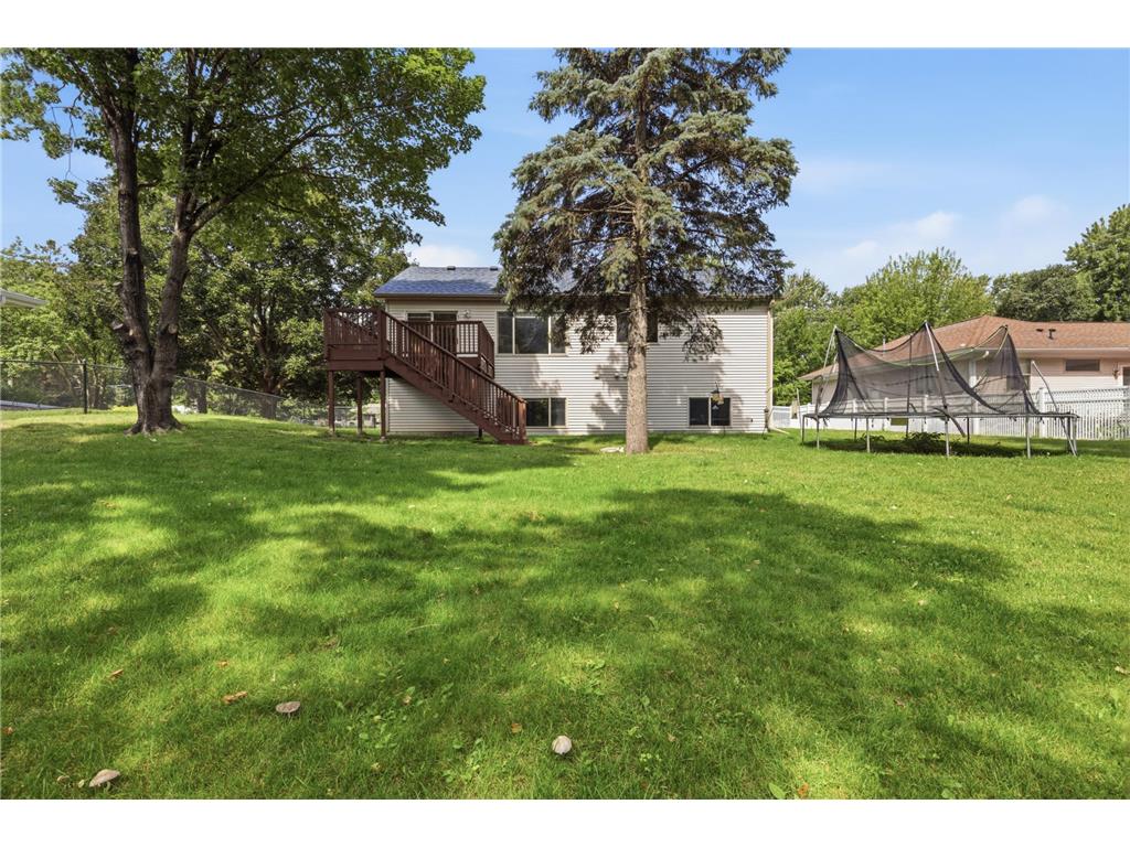 1911 Queens Drive Woodbury MN 55125 7101519 image32