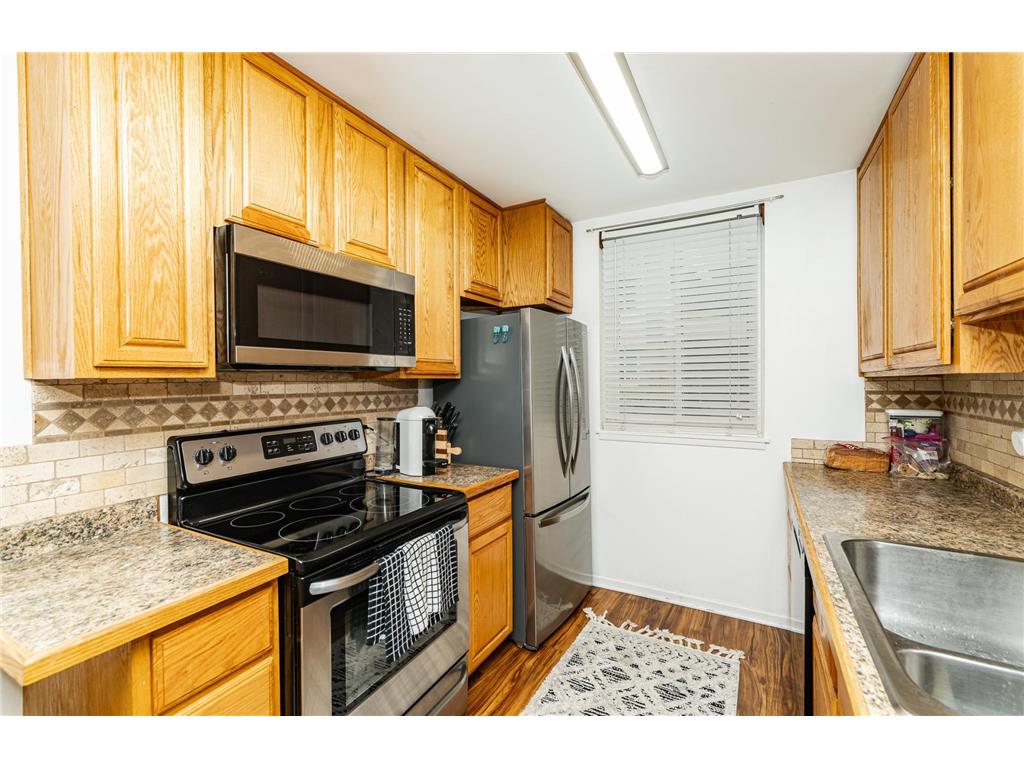1911 Viking Drive NW #12 Rochester MN 55901 7054641 image2