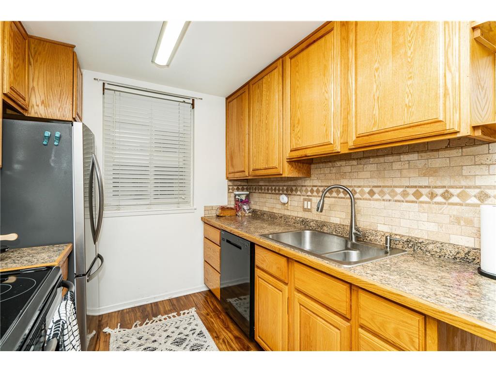 1911 Viking Drive NW #12 Rochester MN 55901 7054641 image3