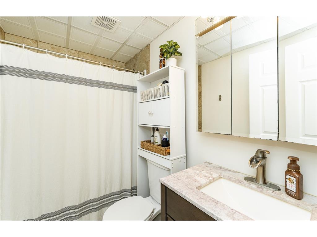 1911 Viking Drive NW #12 Rochester MN 55901 7054641 image8