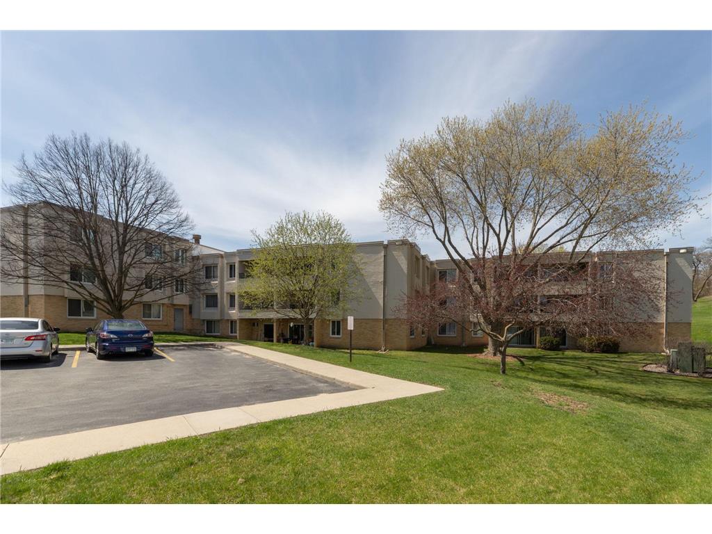 1911 Viking Drive NW #25 Rochester MN 55901 7058279 image2