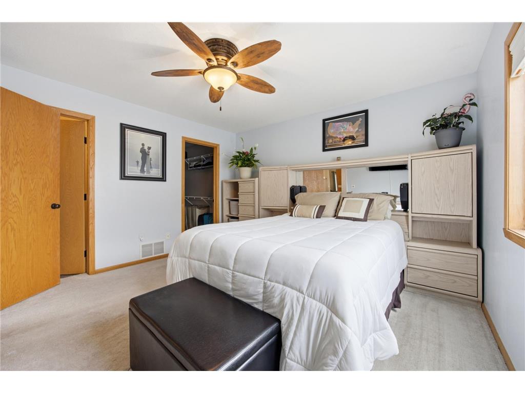 1912 50th Street S Fargo ND 58103 7099499 image15