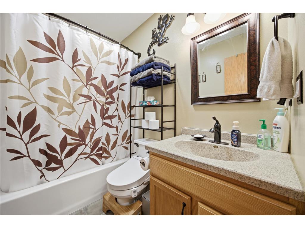 1912 50th Street S Fargo ND 58103 7099499 image22