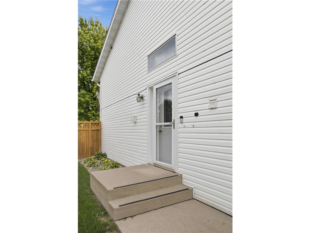 1912 50th Street S Fargo ND 58103 7099499 image3