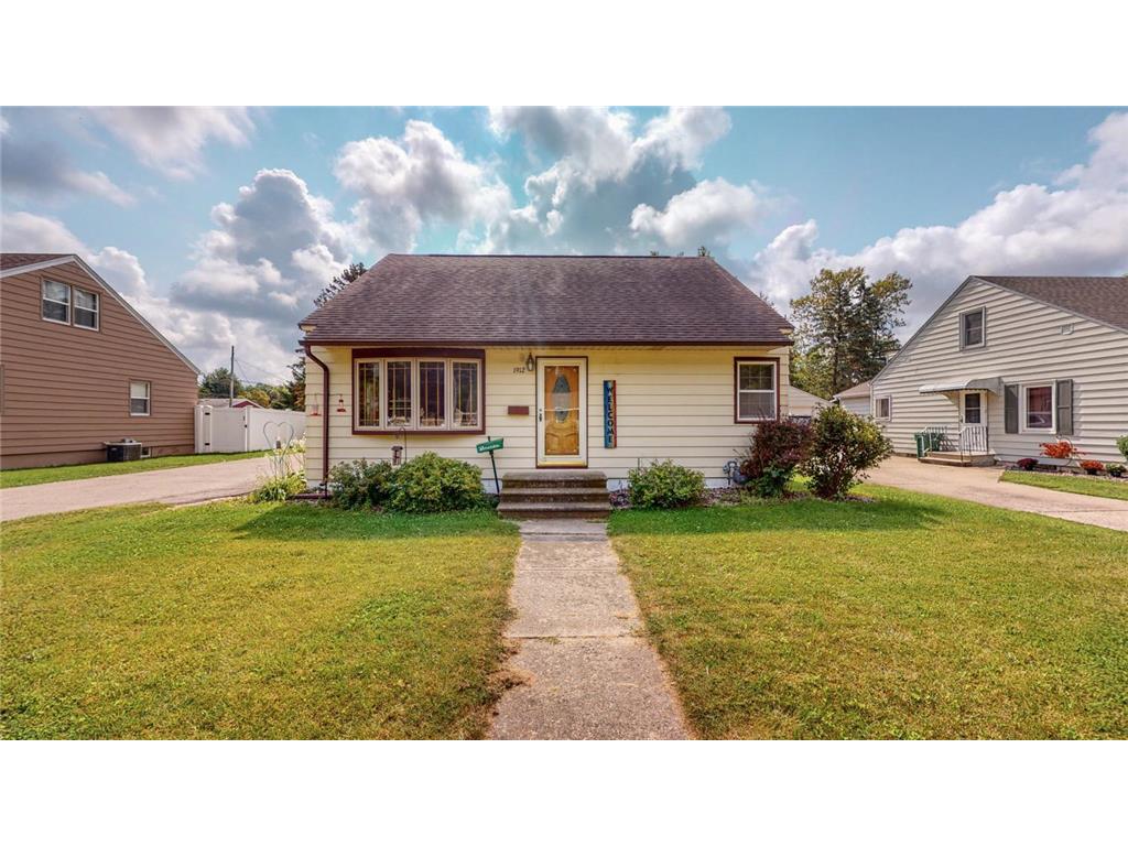 1912 5th Avenue SE, Austin, MN, 55912 MLS 6255825 Edina Realty