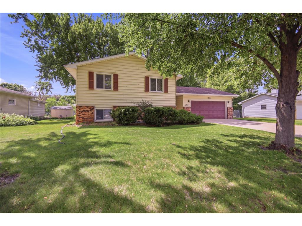 1912 7th Avenue NE Owatonna MN 55060 7087956 image1