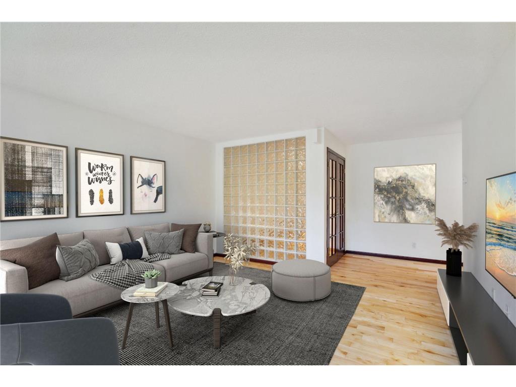 1912 Dupont Avenue S #101 Minneapolis MN 55403 6418941 image1