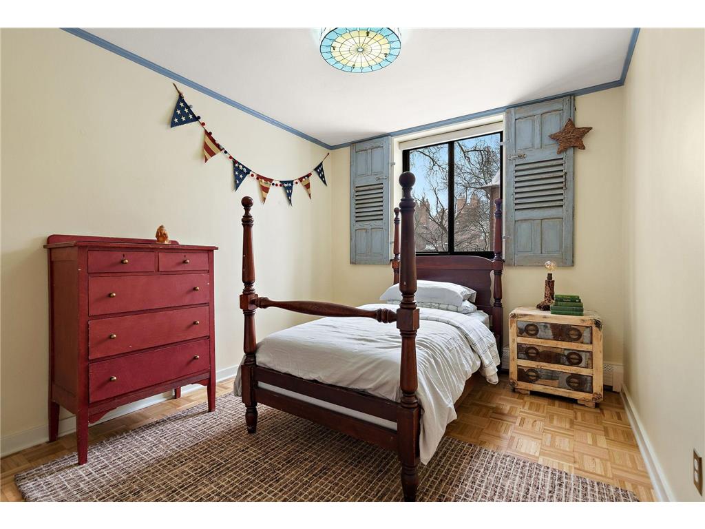 1912 Dupont Avenue S #103 Minneapolis MN 55403 7015560 image17