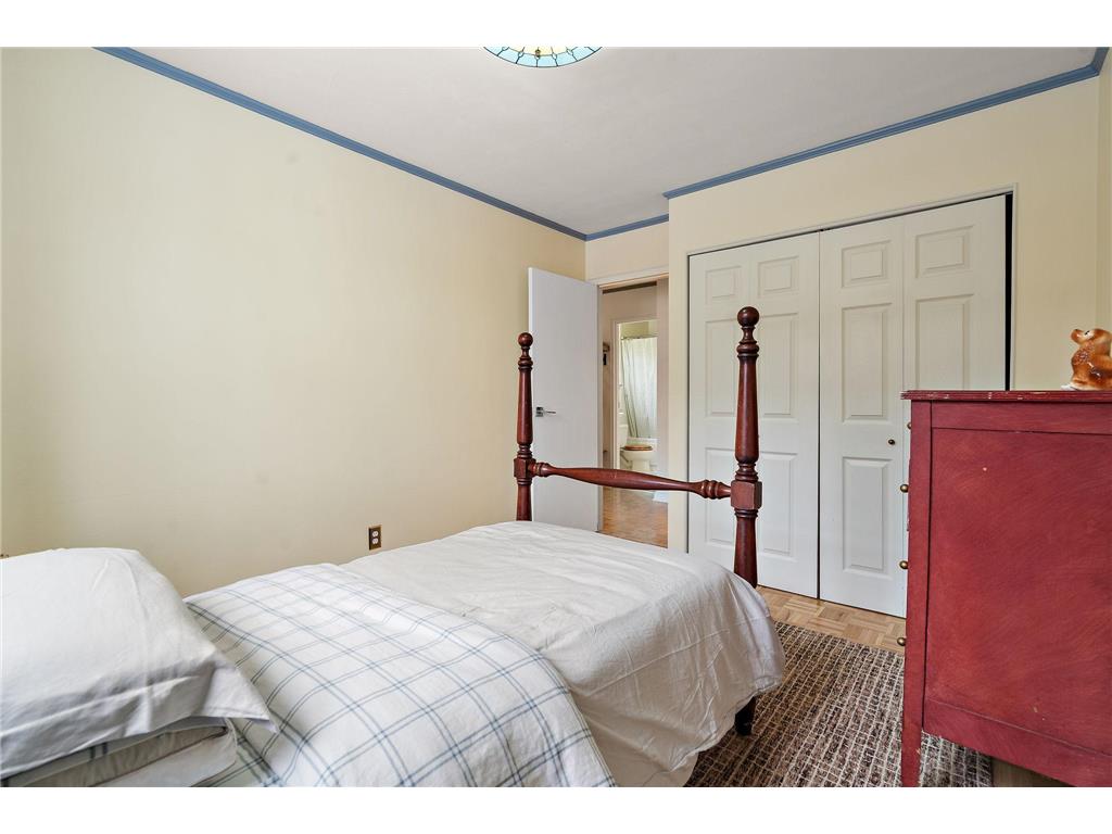 1912 Dupont Avenue S #103 Minneapolis MN 55403 7015560 image18