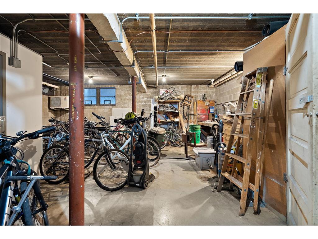 1912 Dupont Avenue S #103 Minneapolis MN 55403 7015560 image26