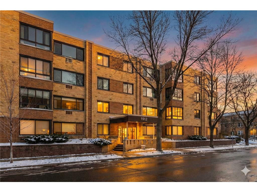 1912 Dupont Avenue S #407 Minneapolis MN 55403 6825501 image1