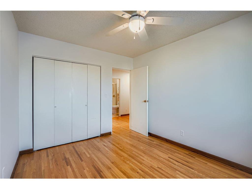 1912 Dupont Avenue S #407 Minneapolis MN 55403 6825501 image10