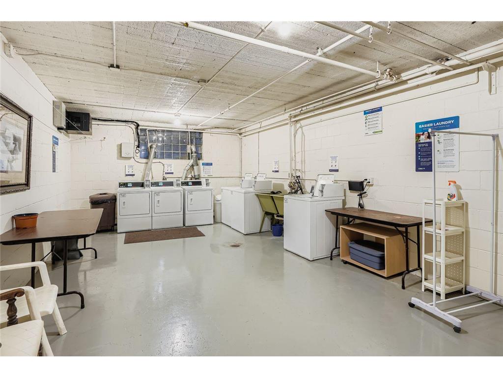 1912 Dupont Avenue S #407 Minneapolis MN 55403 6825501 image12