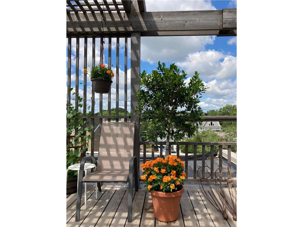 1912 Dupont Avenue S #407 Minneapolis MN 55403 6825501 image16