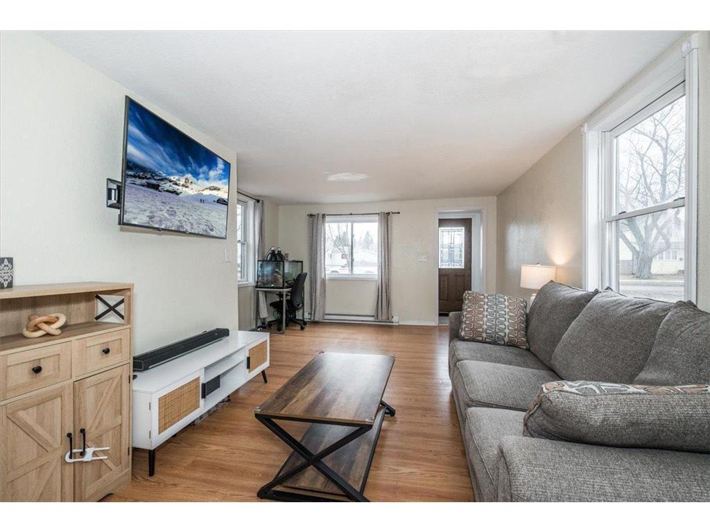 1912 E 3rd Street Superior WI 54880 7055324 image14