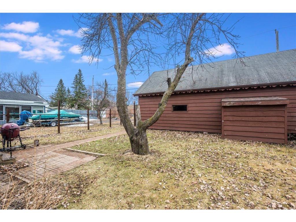 1912 E 3rd Street Superior WI 54880 7055324 image2