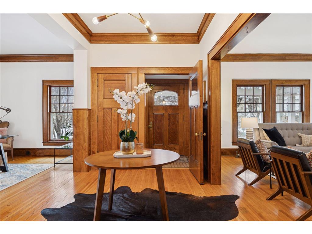 1912 Irving Avenue S Minneapolis MN 55403 7013017 image10